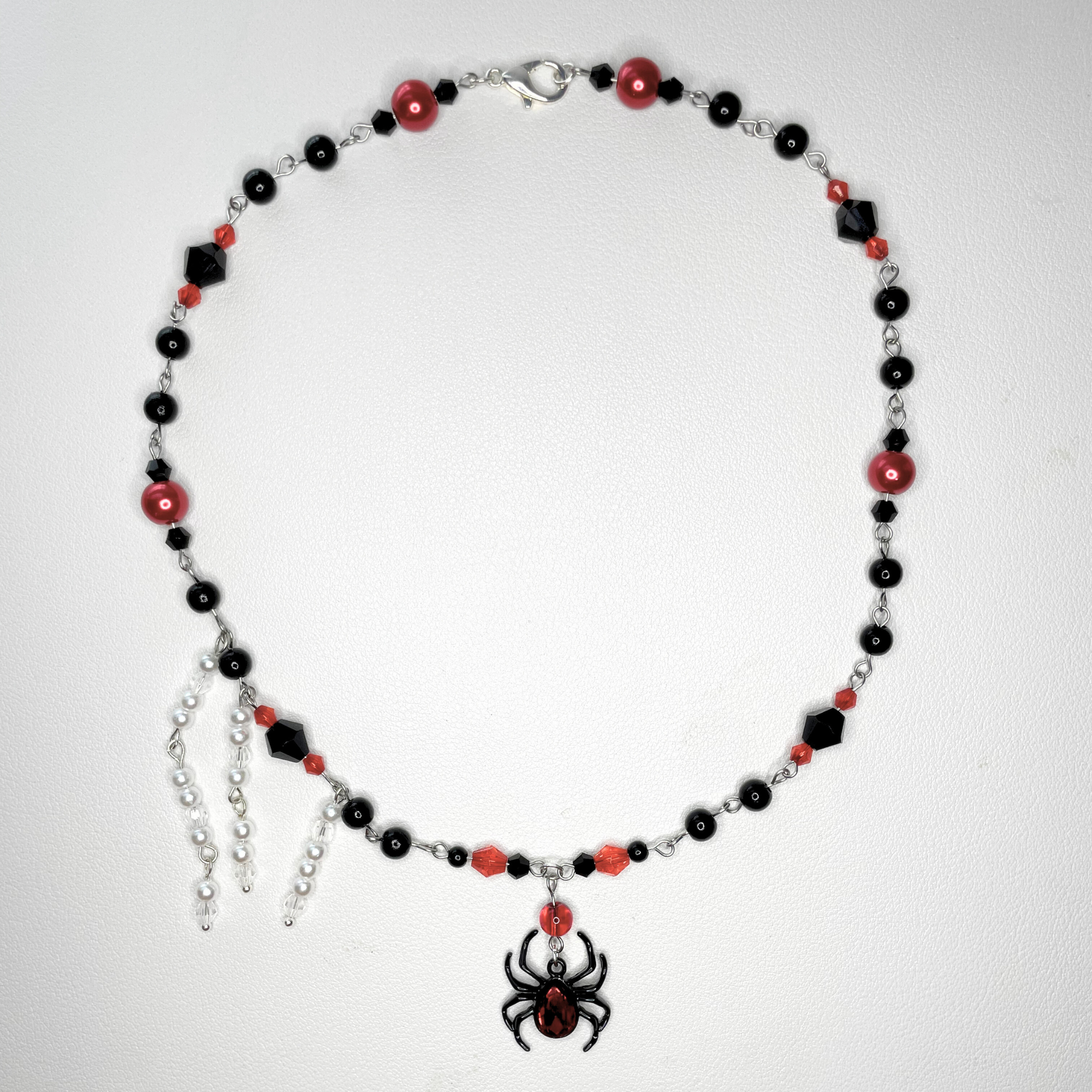 BLACK WIDOW SPIDER LARIAT NECKLACE - Avengers Officially Licensed Marvel's  Movie Black Widow Logo Pendant NECKLACE : Amazon.co.uk: Fashion